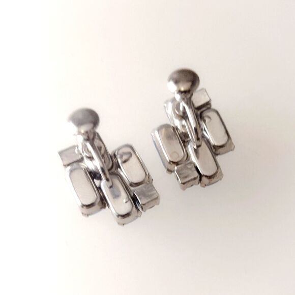 Vintage Prong Set Satin Rhinestone Clip-On Earrings - Picture 3 of 6